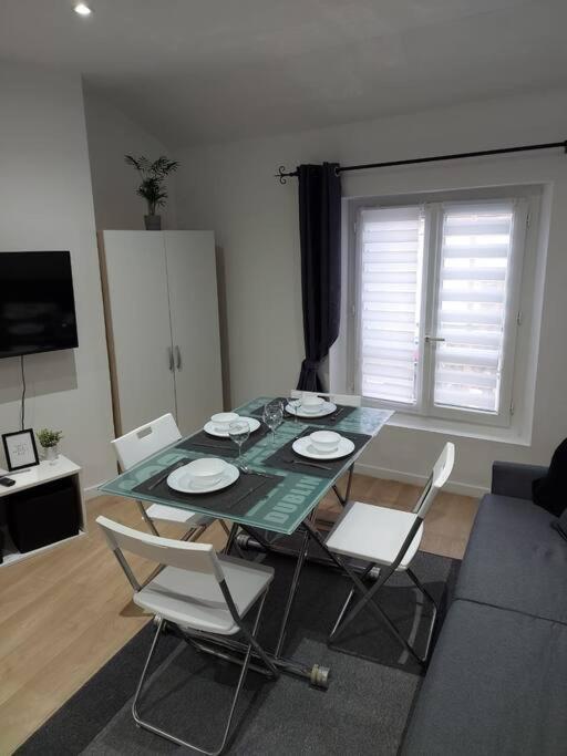 Smart House Airport Cdg, Asterix Apartment Louvres Exterior photo